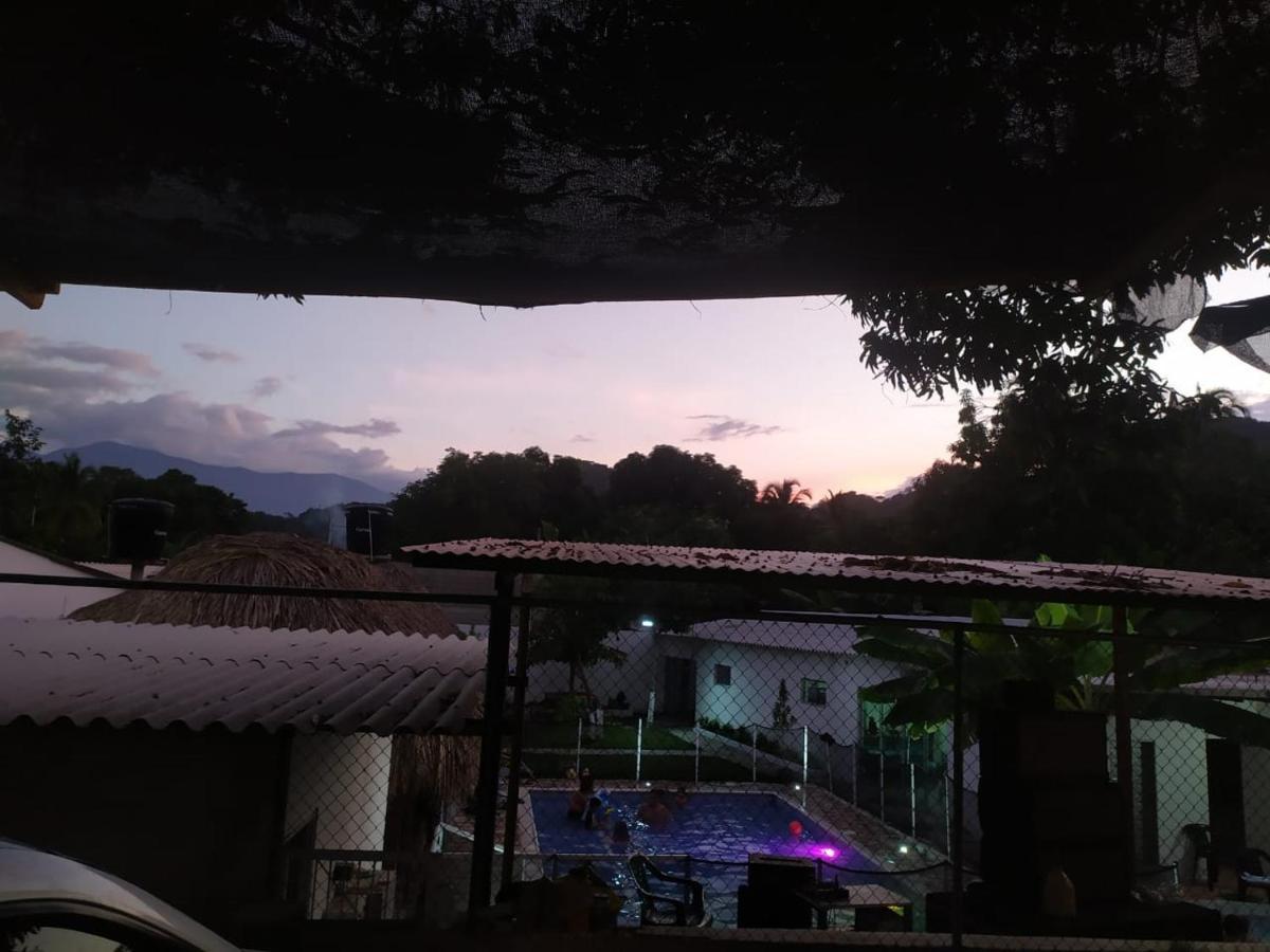 Hostal La sierra nevada Palomino Esterno foto