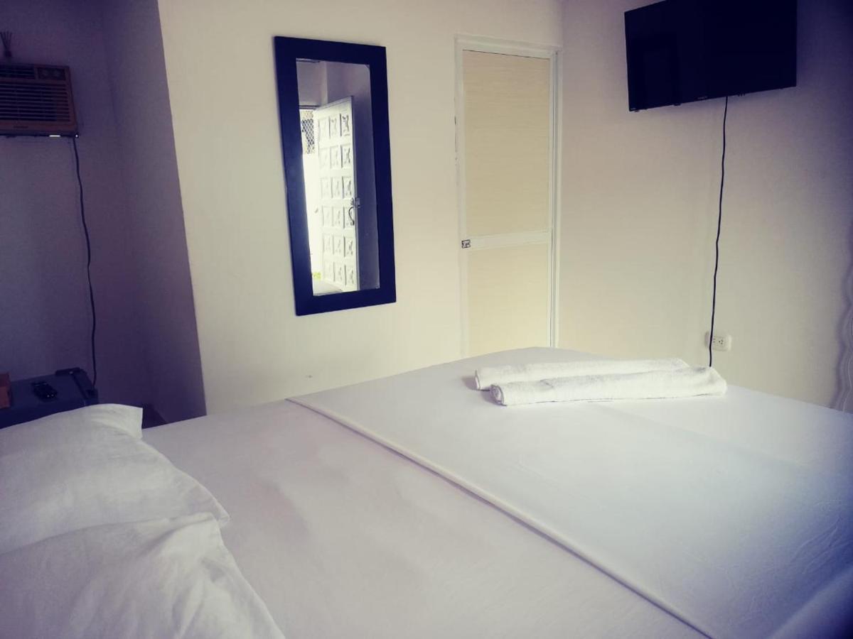 Hostal La sierra nevada Palomino Esterno foto