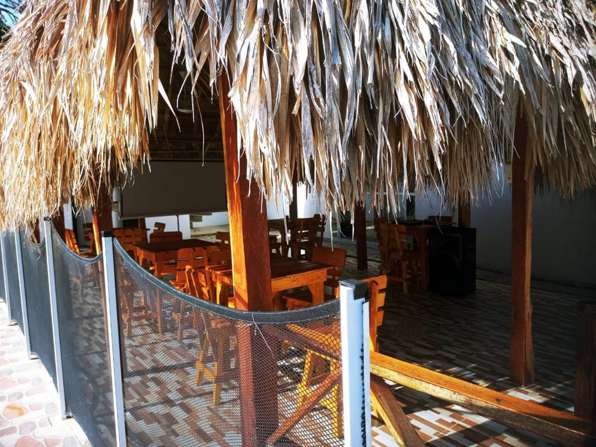 Hostal La sierra nevada Palomino Esterno foto