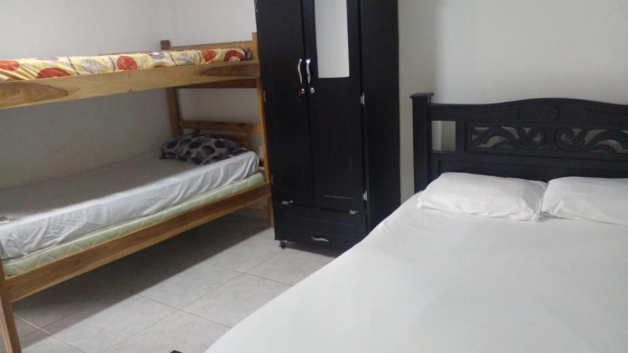 Hostal La sierra nevada Palomino Esterno foto